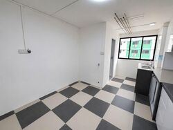 Blk 823 Jurong West Street 81 (Jurong West), HDB 5 Rooms #582240801